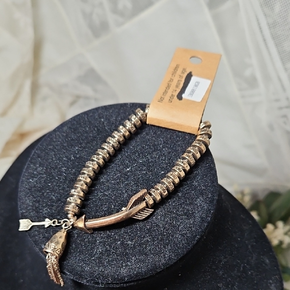 Gold Beaded Bracelet with Arrow Charm